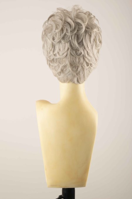 Peluca de Cabello Natural Caprice Platinadas - Hair Sense. - Imagen 3